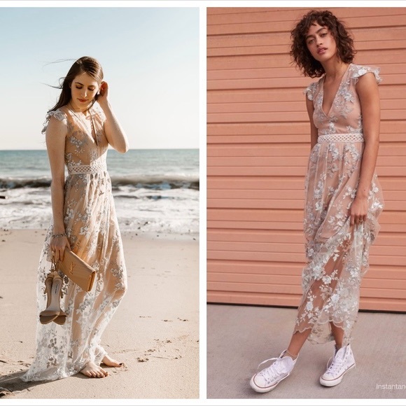 Wayf Oakfield Embroidered maxi dress medium - Picture 7 of 9